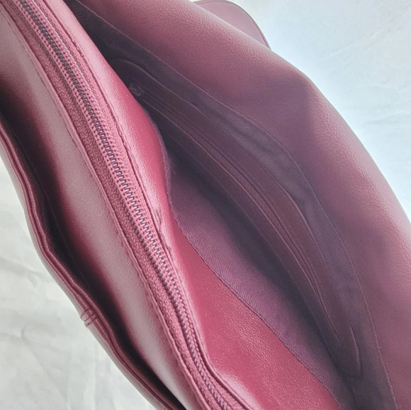 Vintage Genuine Leather Crossbody Convertible Bag EUC ❤️ - Picture 13 of 15